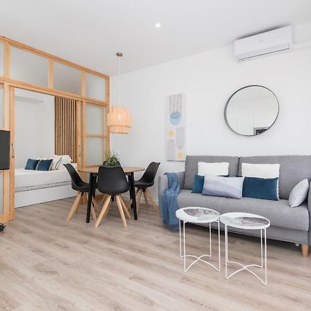 Suite Homes Hesperides Garden Beach Málaga Esterno foto
